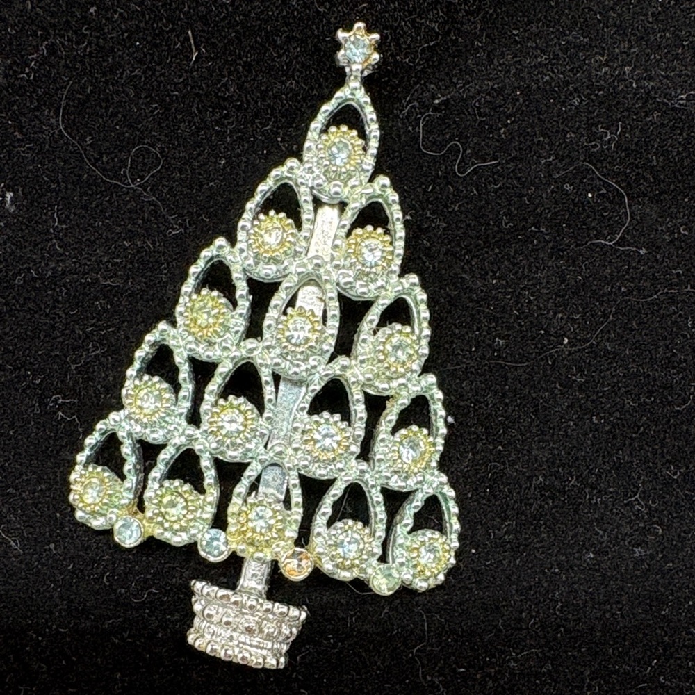 Beatrix Silver Crystal Holiday Tree Brooch - Picture 6 of 6